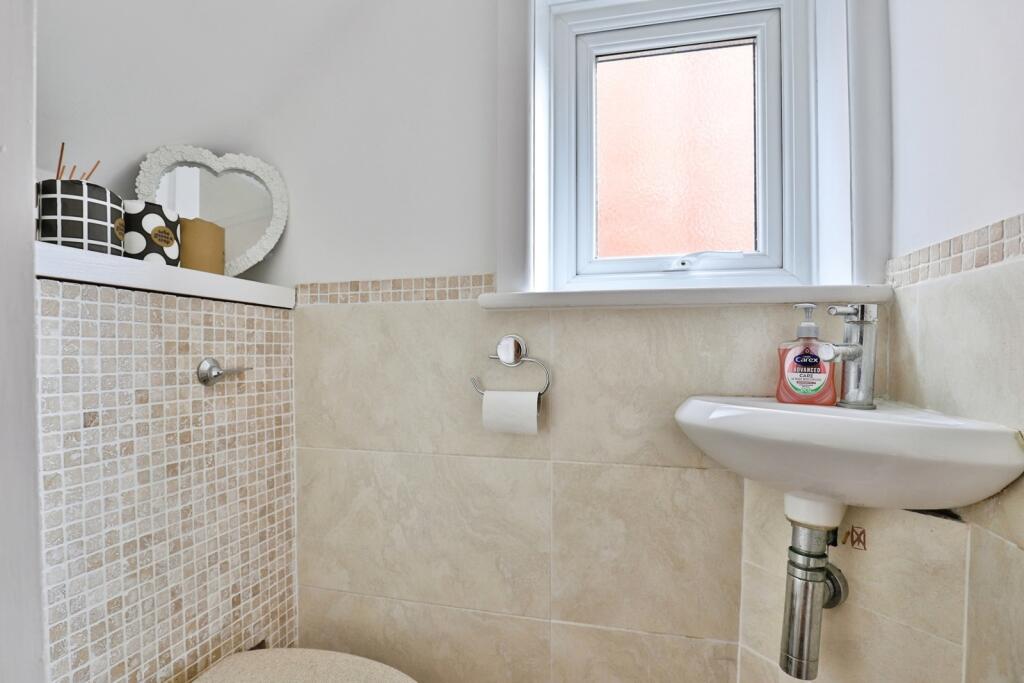 Additional image 16 of Wimborne Road, BOURNEMOUTH, Dorset, BH10