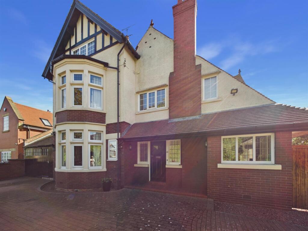 House in Newcastle upon Tyne - View 2