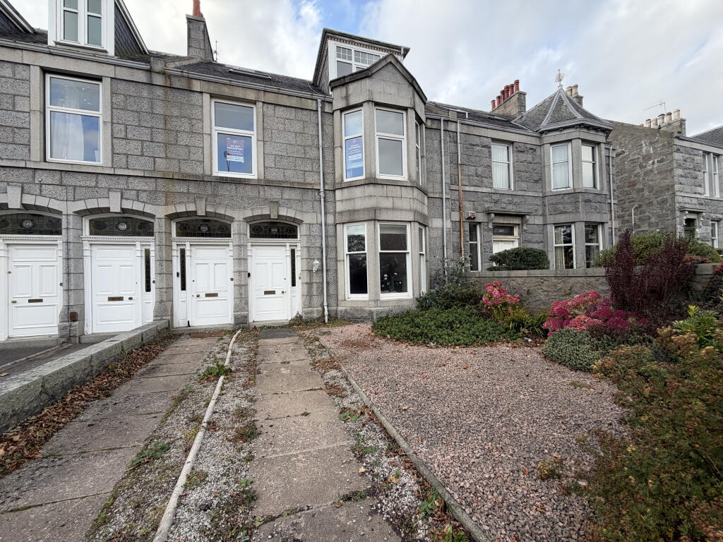 2-bed flat on 205 Forest Avenue, Aberdeen, Aberdeen City, £145,000