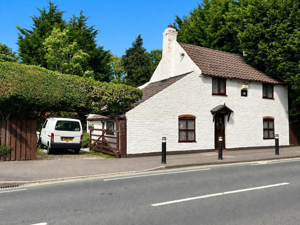 Main image of property: Inglemire Lane, Hull, East Yorkshire, HU6