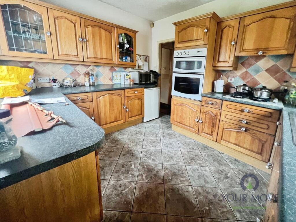 House in Dudley, Priory Estate, Eve Hill - More