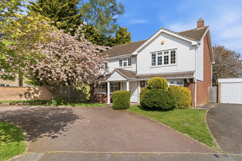 Main image of property: The Yews, Oadby, LE2