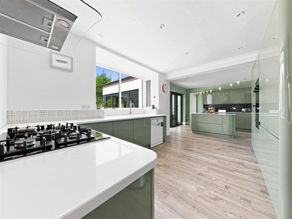 House in Canterbury - View 5