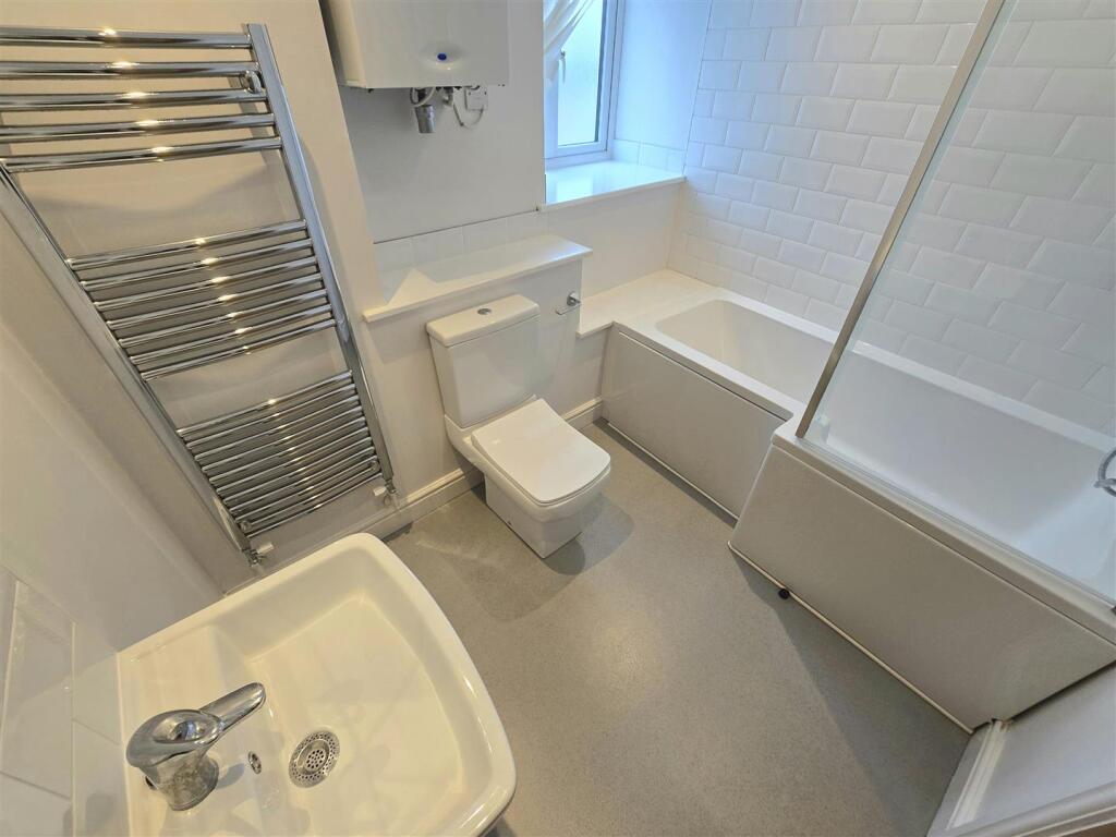 Apartment in Bristol - More