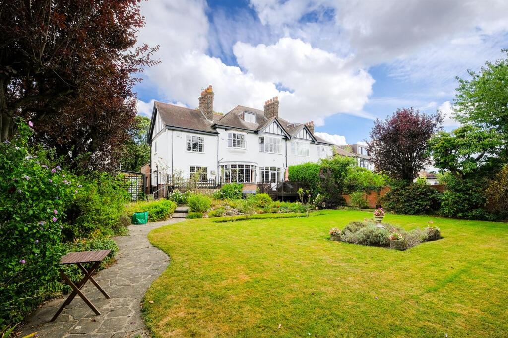 House in London - View 4