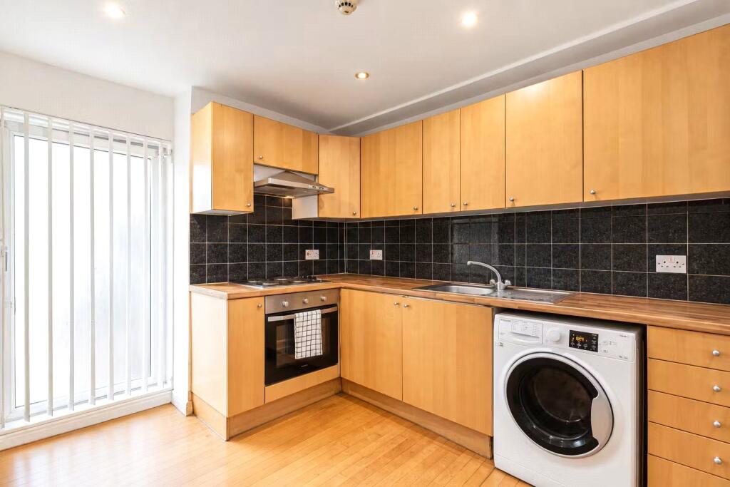 Apartment in London - View 4