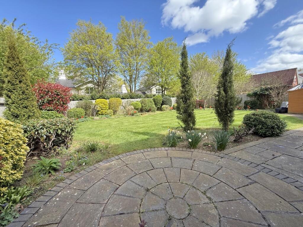 House in Rugby, Dunchurch - View 5