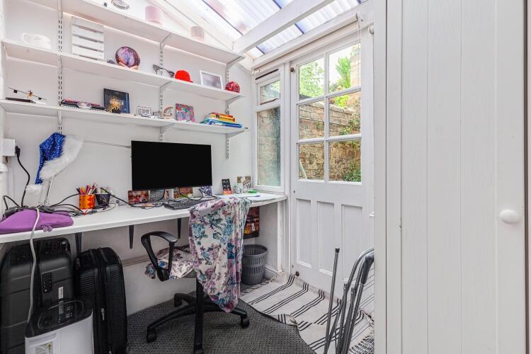 Apartment in Oxford - More