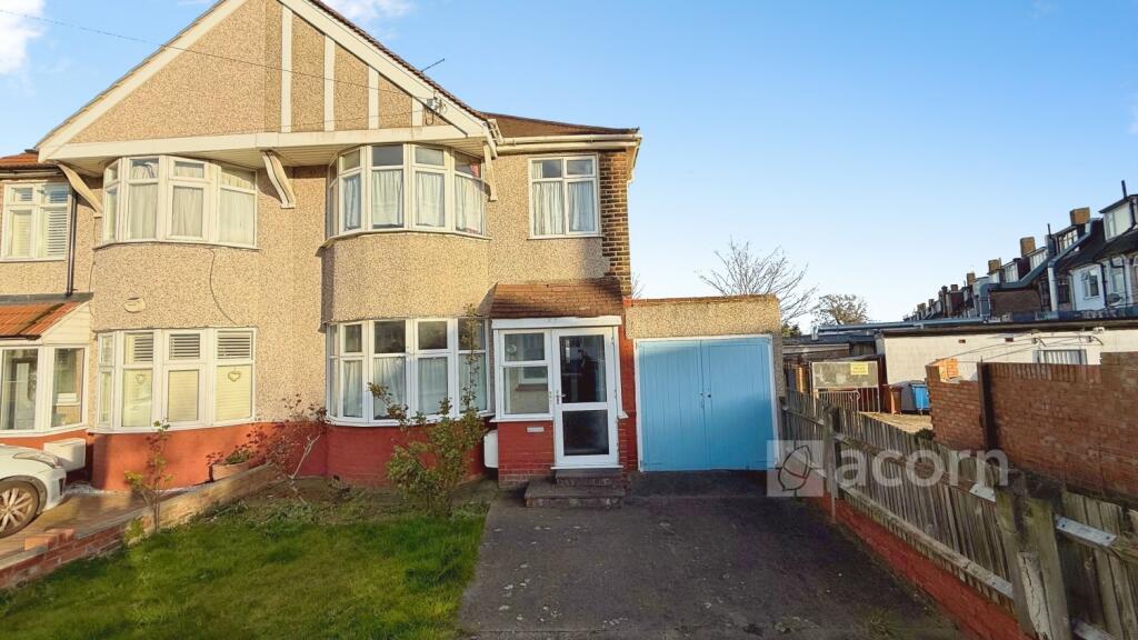 Main image of property: Cambridge Avenue Welling DA16