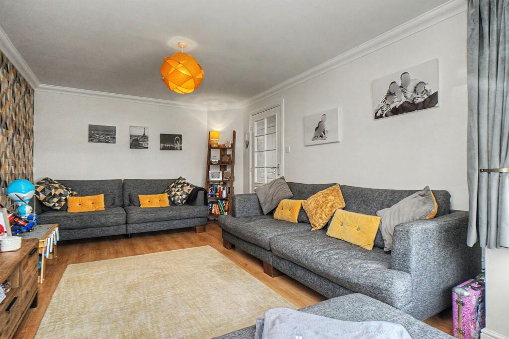 House in Edinburgh - View 3