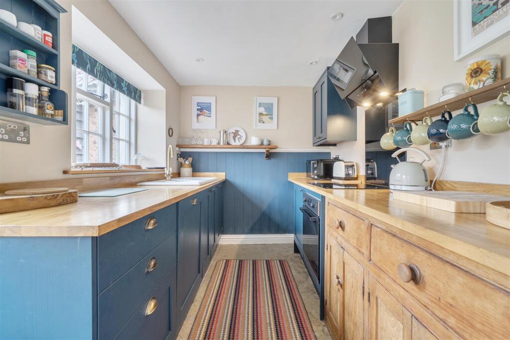 4 Fore Street, Otterton, Budleigh Salterton - View 5
