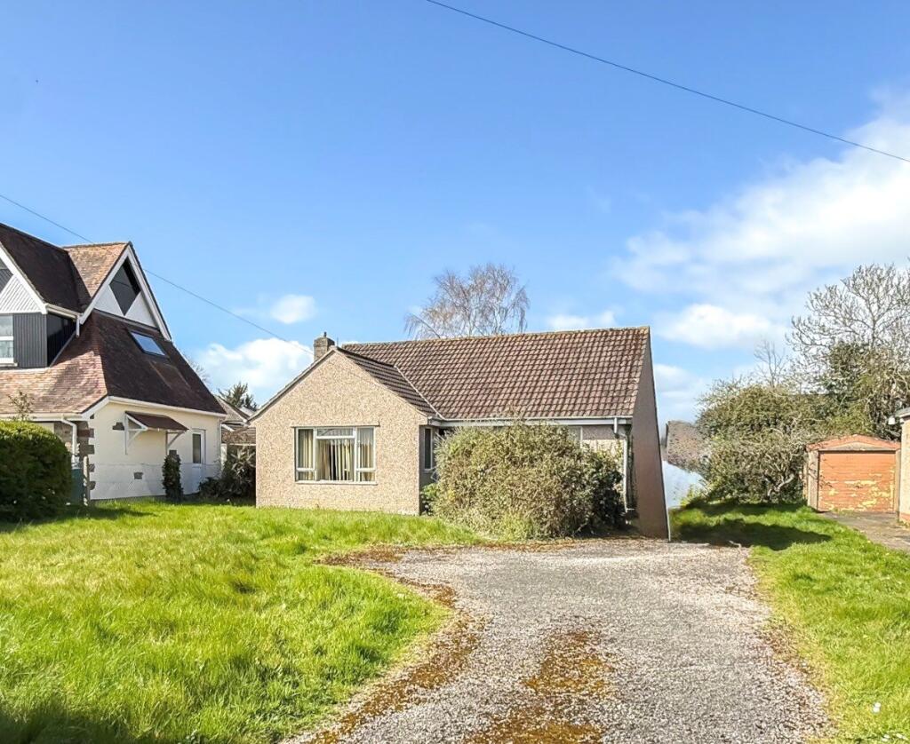 Main image of property: Nailsea Park, Nailsea, North Somerset, BS48