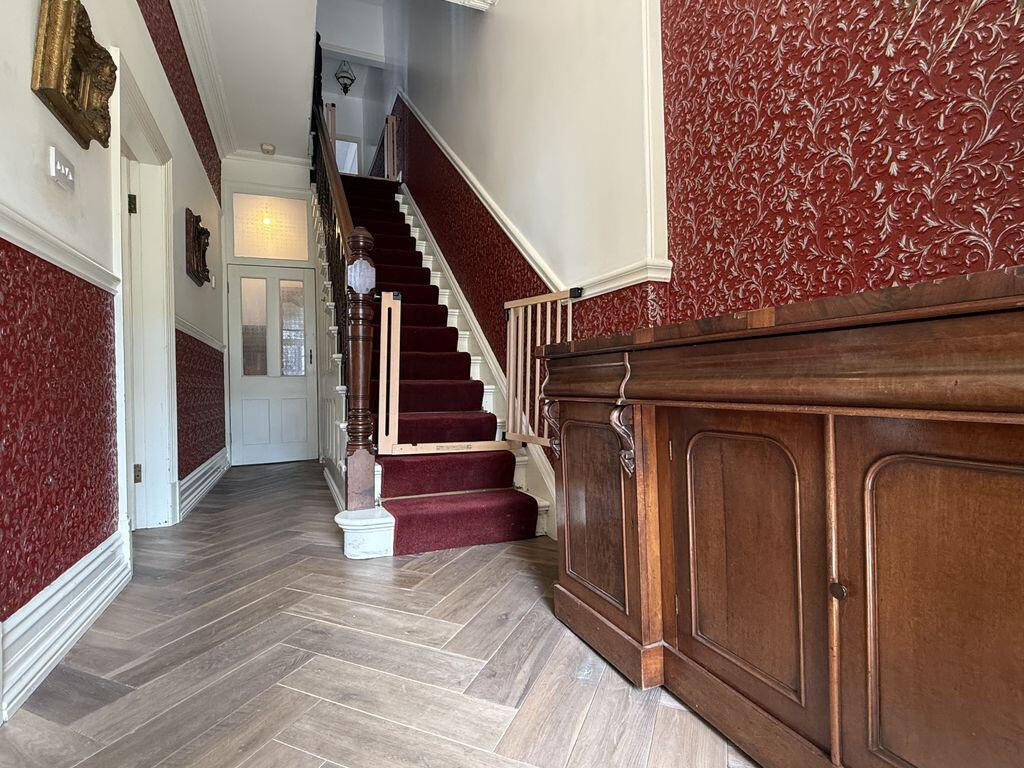 House in Stoke-on-Trent - View 3
