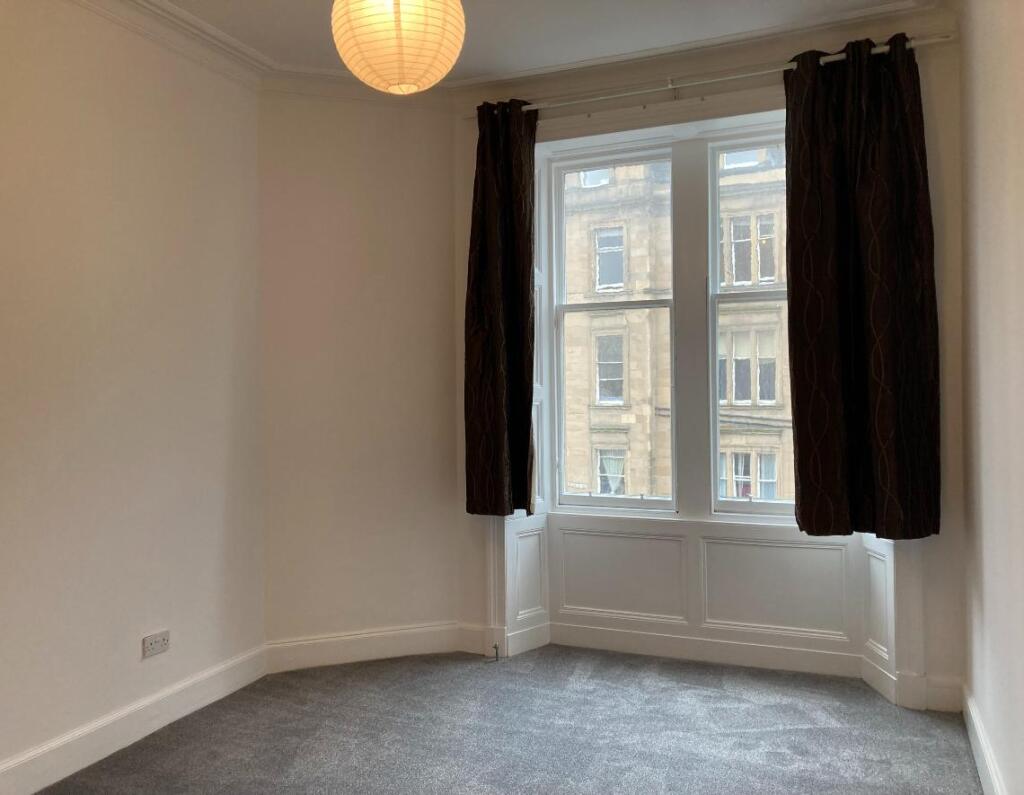 Apartment in Edinburgh - View 6