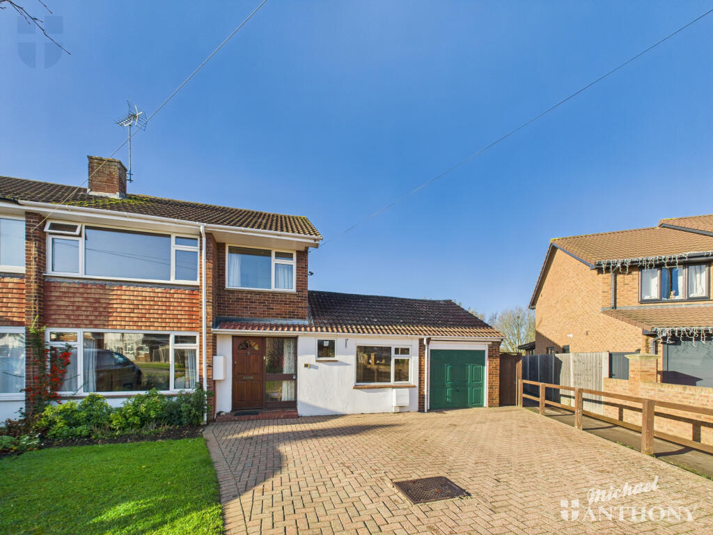 Main image of property: Northumberland Avenue