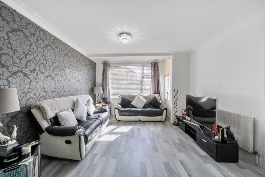 House in Harrow - View 3