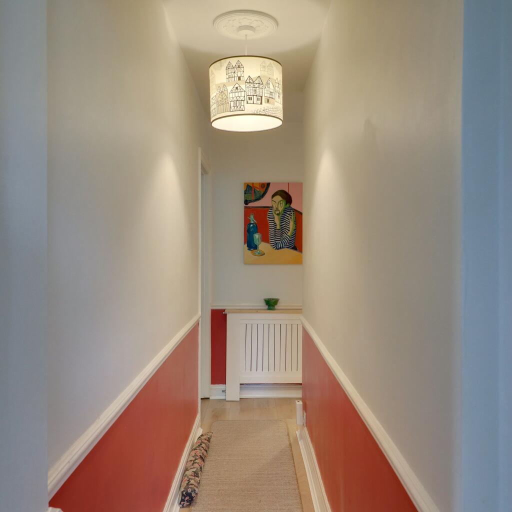 Apartment in London - View 3