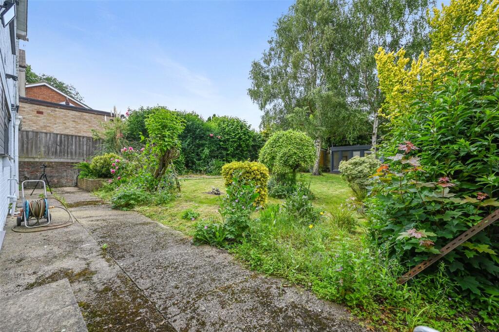 Main image of property: York Close, Kings Langley, Hertfordshire, WD4