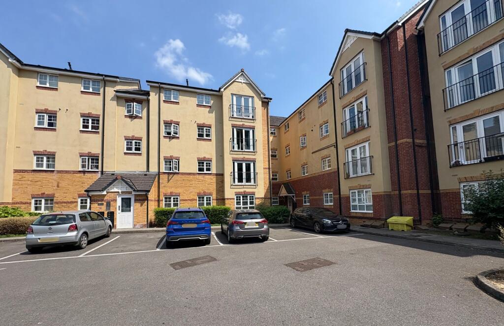 Main image of property: Montague Road, Manchester, M16