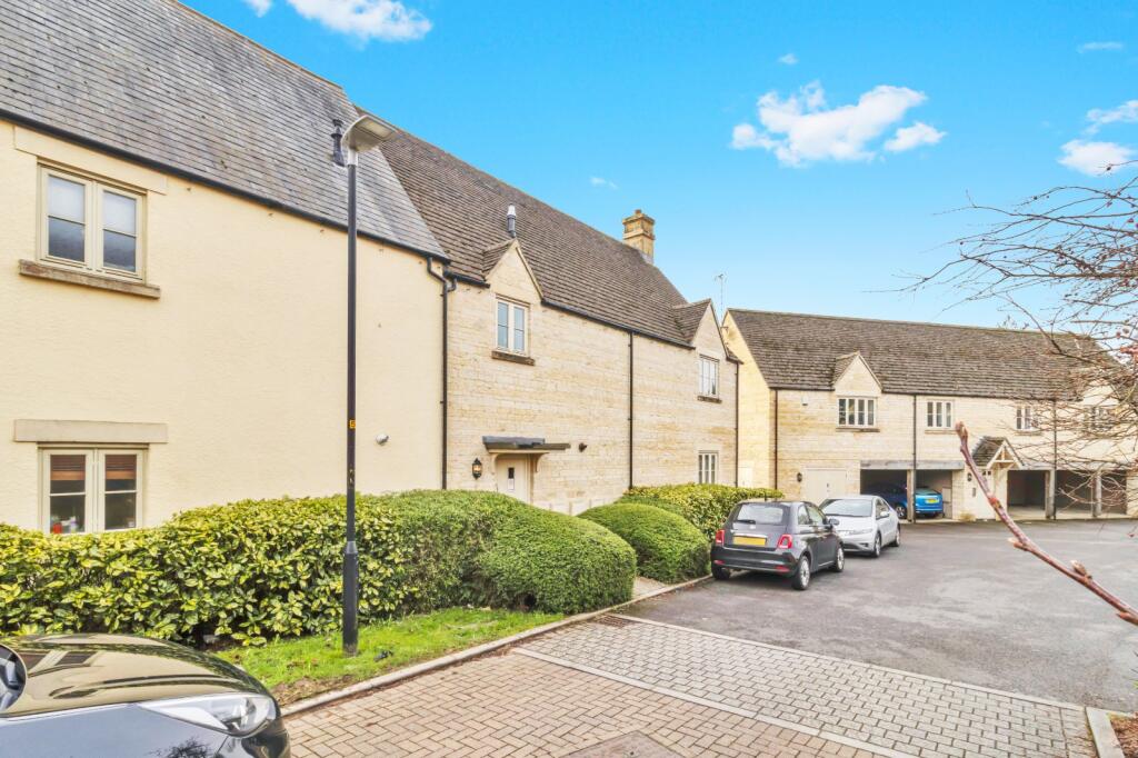 Main image of property: Cross Close, Cirencester, Gloucestershire, GL7
