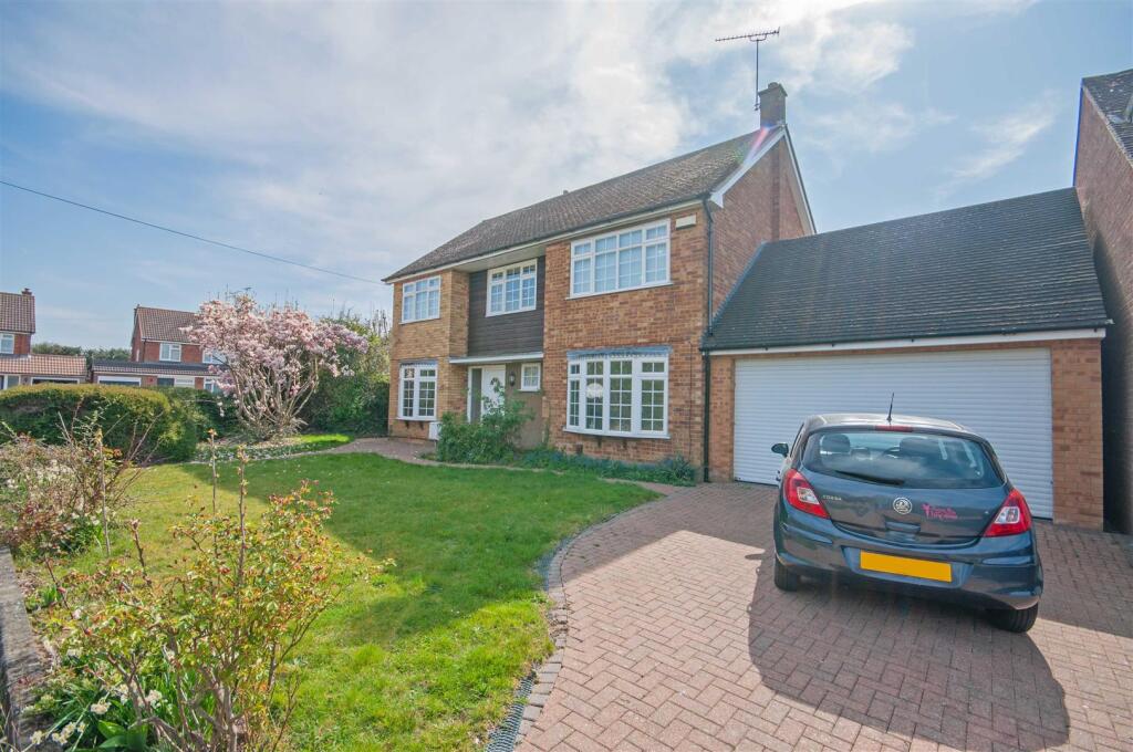 Main image of property: Totnes Walk, Old Springfield, Chelmsford