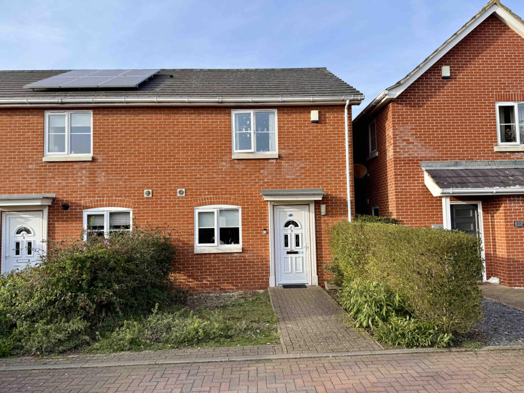 Main image of property: Tremelaia Gardens, Trimley St. Martin, IP11