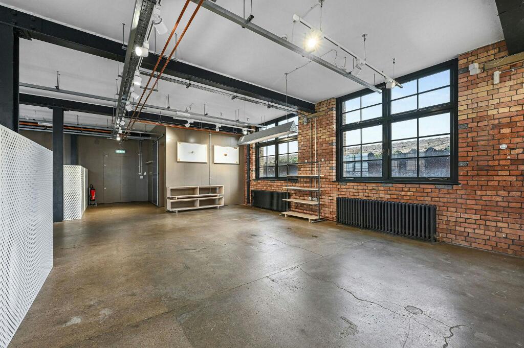 OLBC2ndFloor99WallisRoad3.JPG