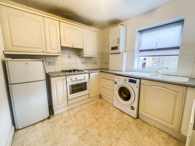 Tichborne House, Lower Northam Road, Hedge End, SO30 photo 4