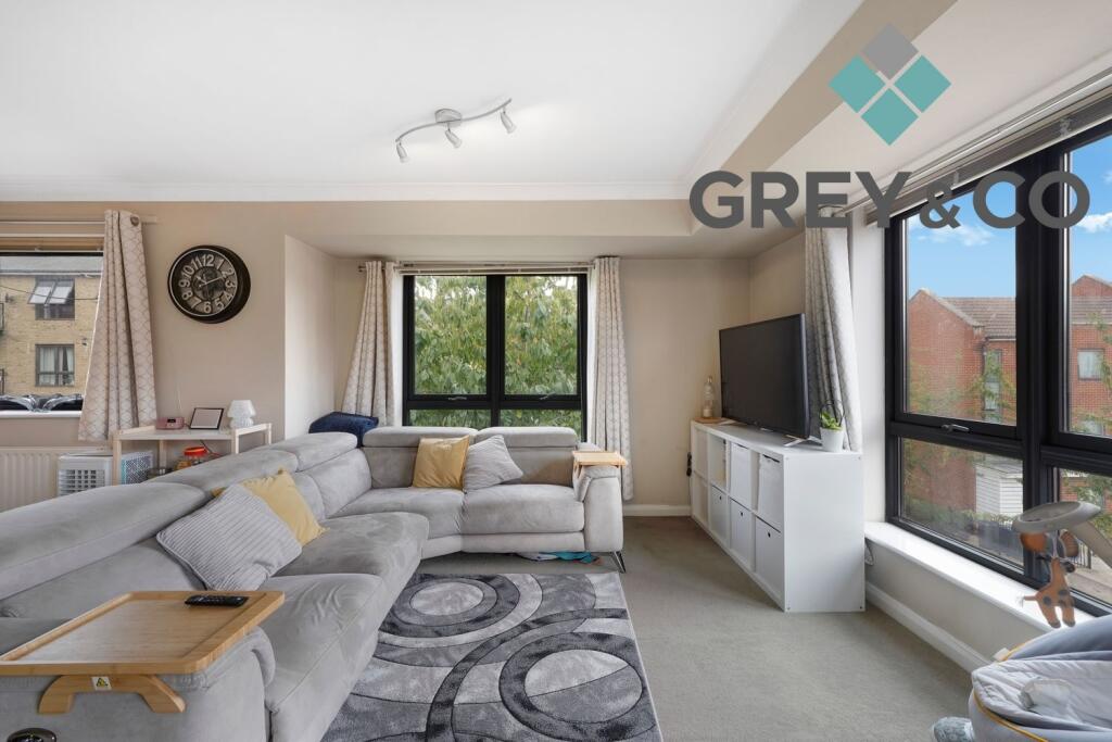 Apartment in London - View 2