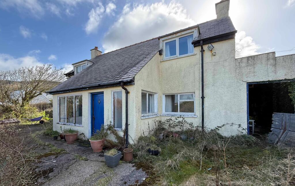 Llanddona, Beaumaris, Isle of Anglesey, LL58 photo 3