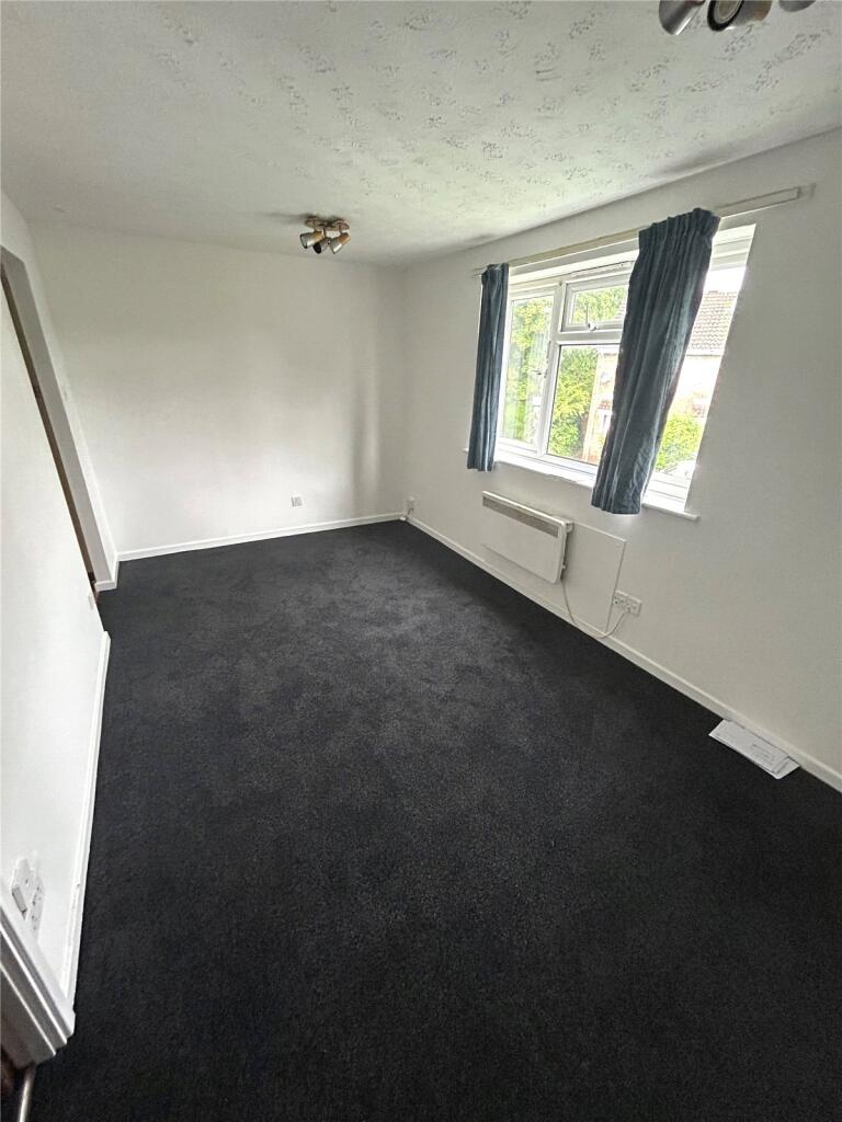 Apartment in Coventry - View 3