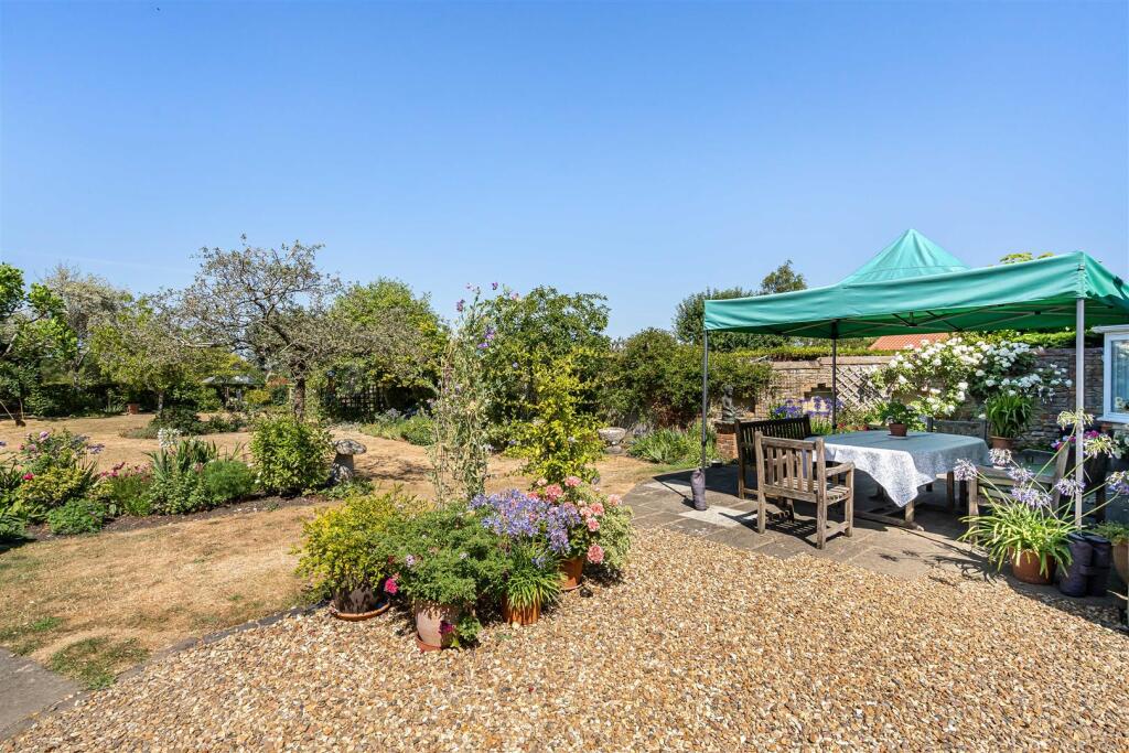 House in Northampton - View 3