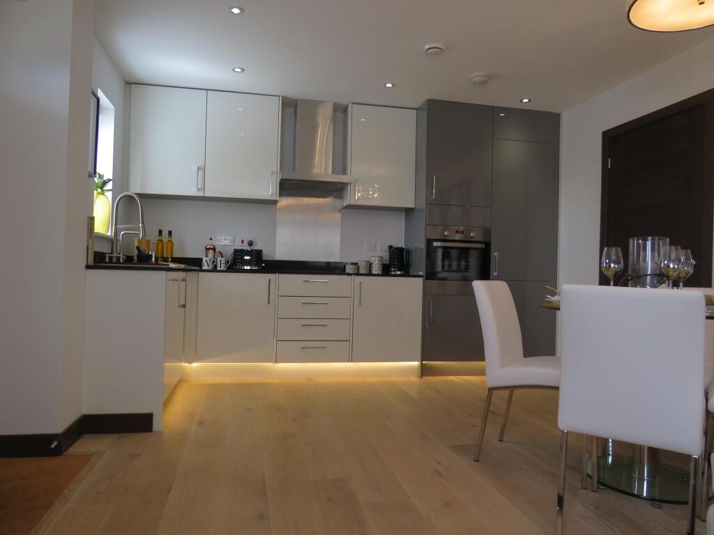 Apartment in Buckingham, Buckinghamshire - View 4