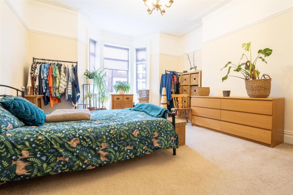 Apartment in North Tyneside, North East - View 4