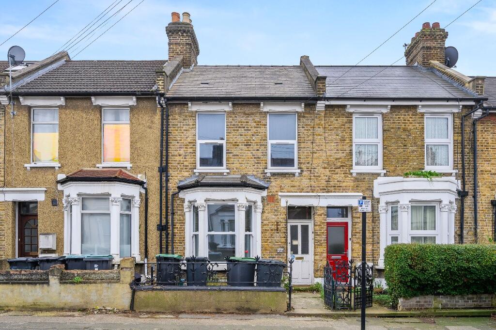 Main image of property: Palace Road, London N11 2PU