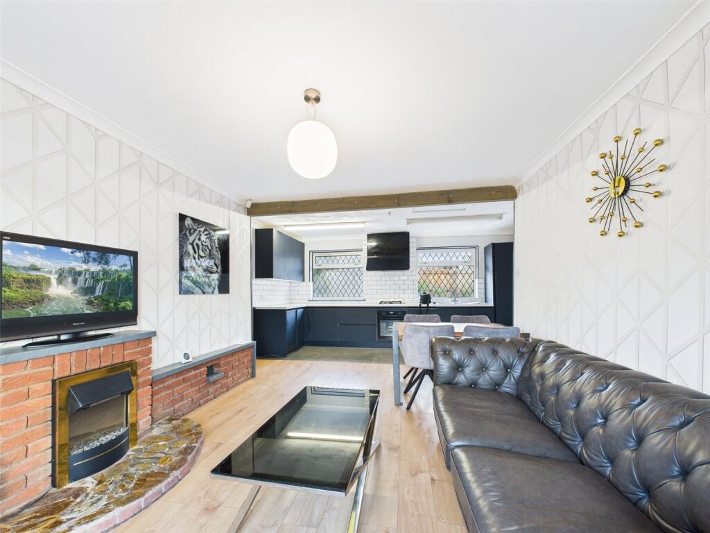 Main image of property: Middleton Boulevard, Nottingham, Nottinghamshire, NG8