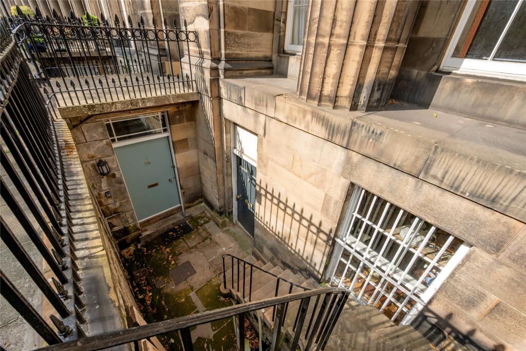 Apartment in Edinburgh, Silvermills, Stockbridge - View 4