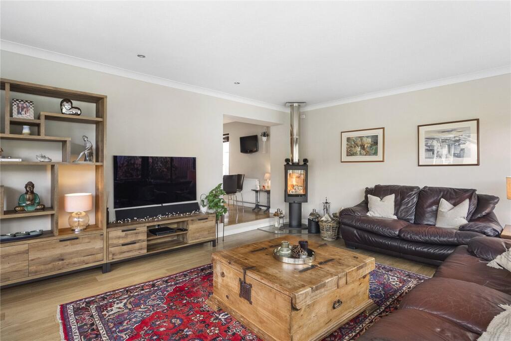 Additional image 6 of 37 Lochside Drive, Bridge of Don, Aberdeen, AB23 8EH