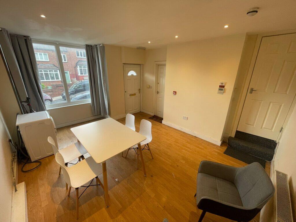 Norman Mount, Kirkstall, Leeds, LS5 3JQ - View 4