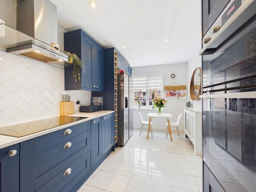 House in Nottingham, Woodthorpe - View 4