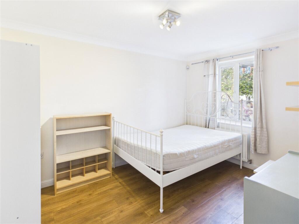 Main image of property: Thackeray, Horfield, BS7