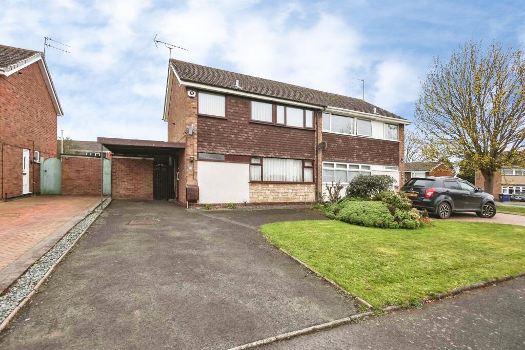 Main image of property: Clyde Mews, Pensnett, Brierley Hill