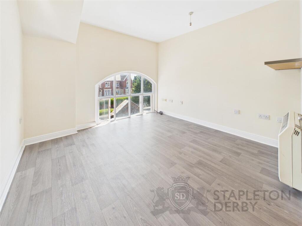 Apartment in Warrington - View 2