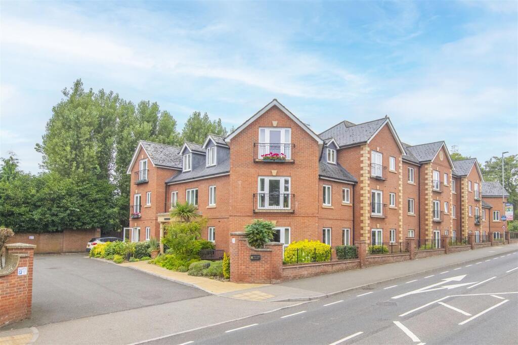 Main image of property: Leicester Road, Market Harborough