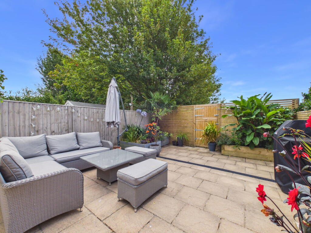 House in Brighton - View 4