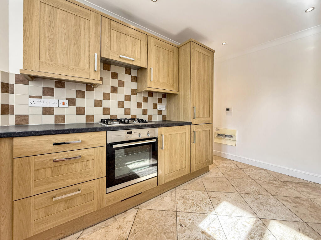 House in Driffield, Little Driffield - View 5