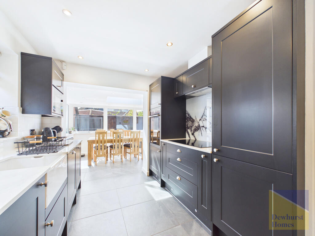 Apartment in Preston - More