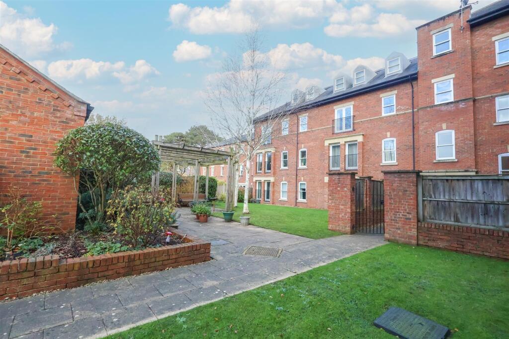 Main image of property: College Court, Steven Way, Ripon