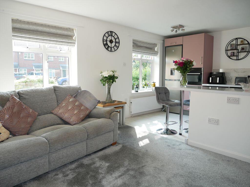163 Haslington Road, Manchester photo 4