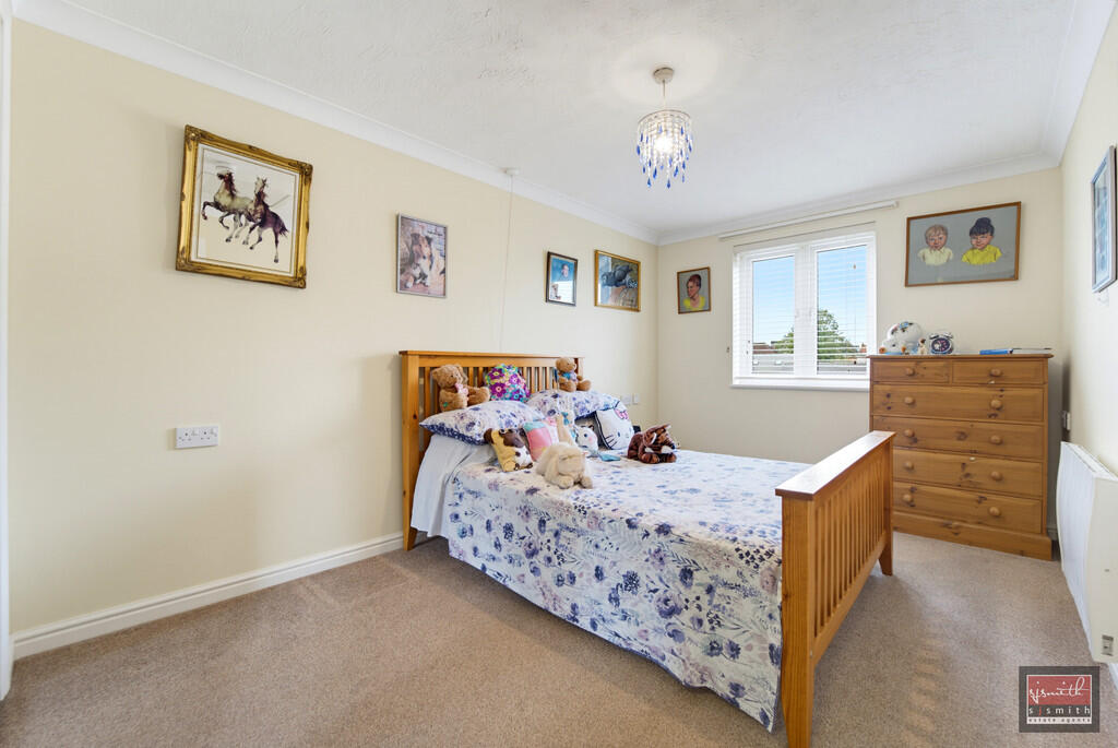 Apartment in Twickenham - View 4